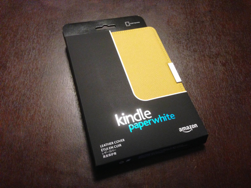 Amazon「Kindle Paperwhite用レザーカバー」のパッケージ