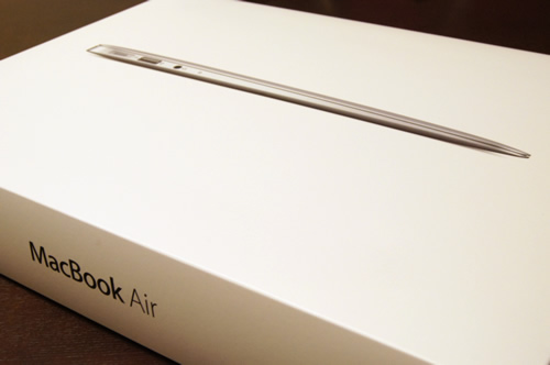Apple「MacBook Air」の箱